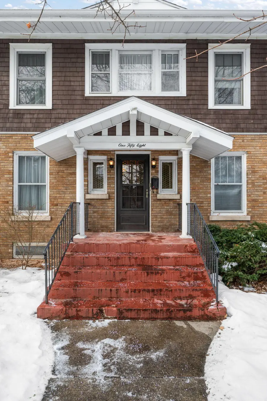 158 S Greenwich Street, Valparaiso, IN 46383 - Image #2