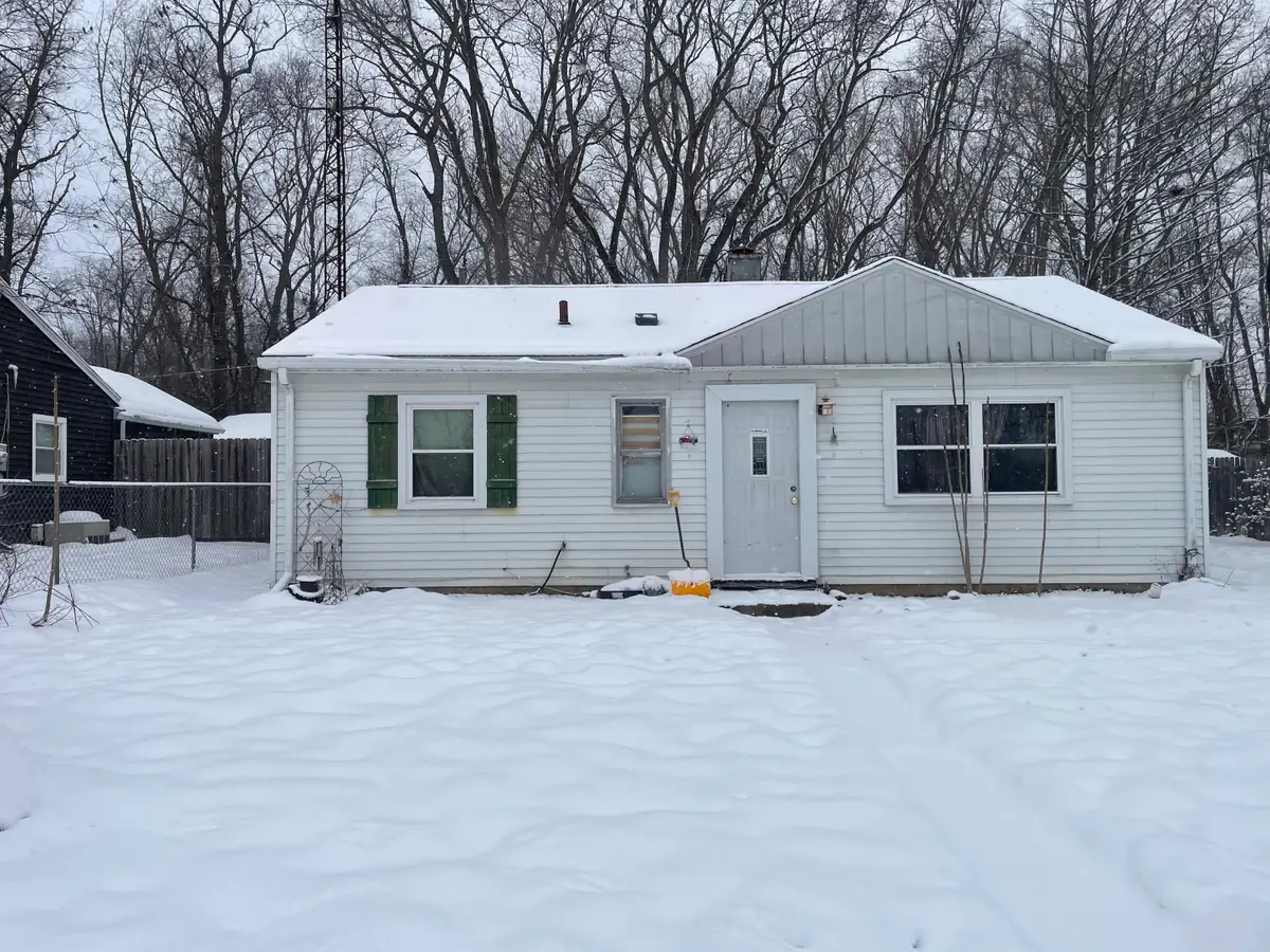 207 E 9th Street, La Porte, IN 46350 - Image #1