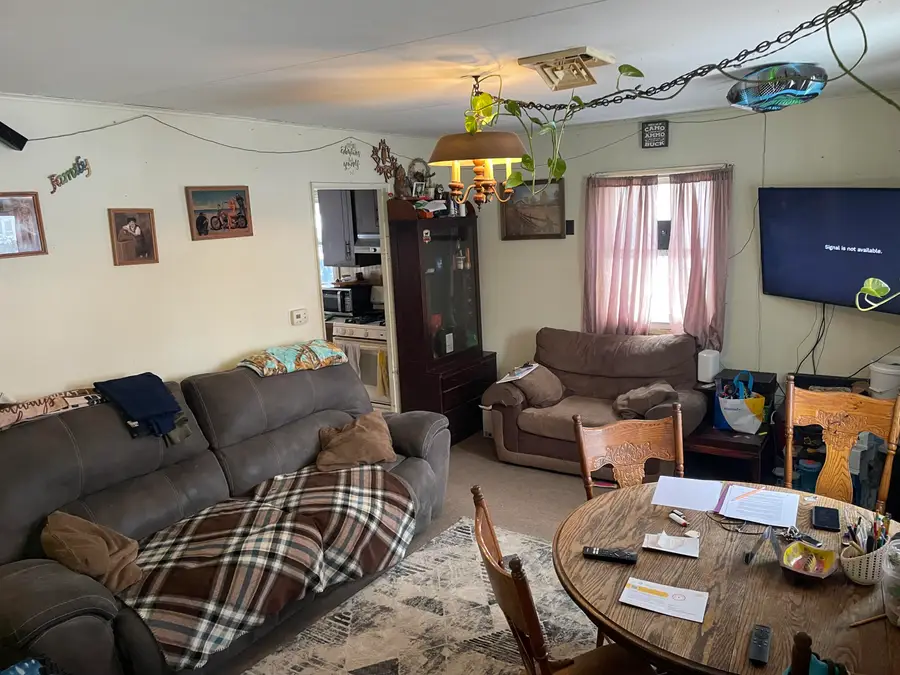 207 E 9th Street, La Porte, IN 46350 - Image #3