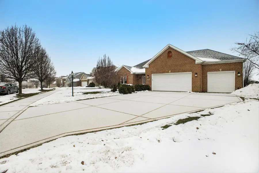 10198 California Street, Crown Point, IN 46307 - Image #3