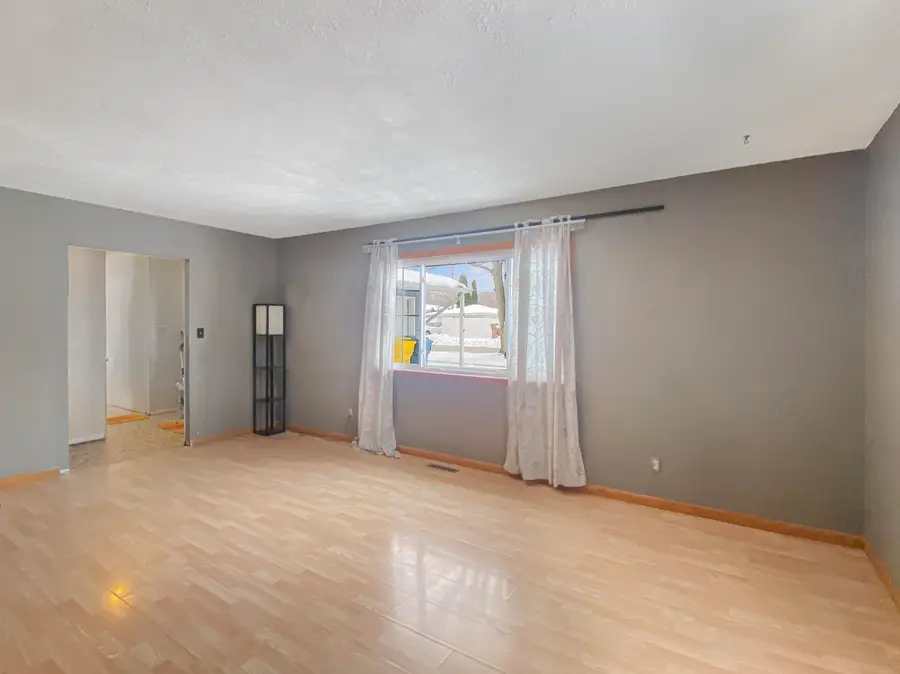 703 N Glenwood Avenue, Griffith, IN 46319 - Image #3