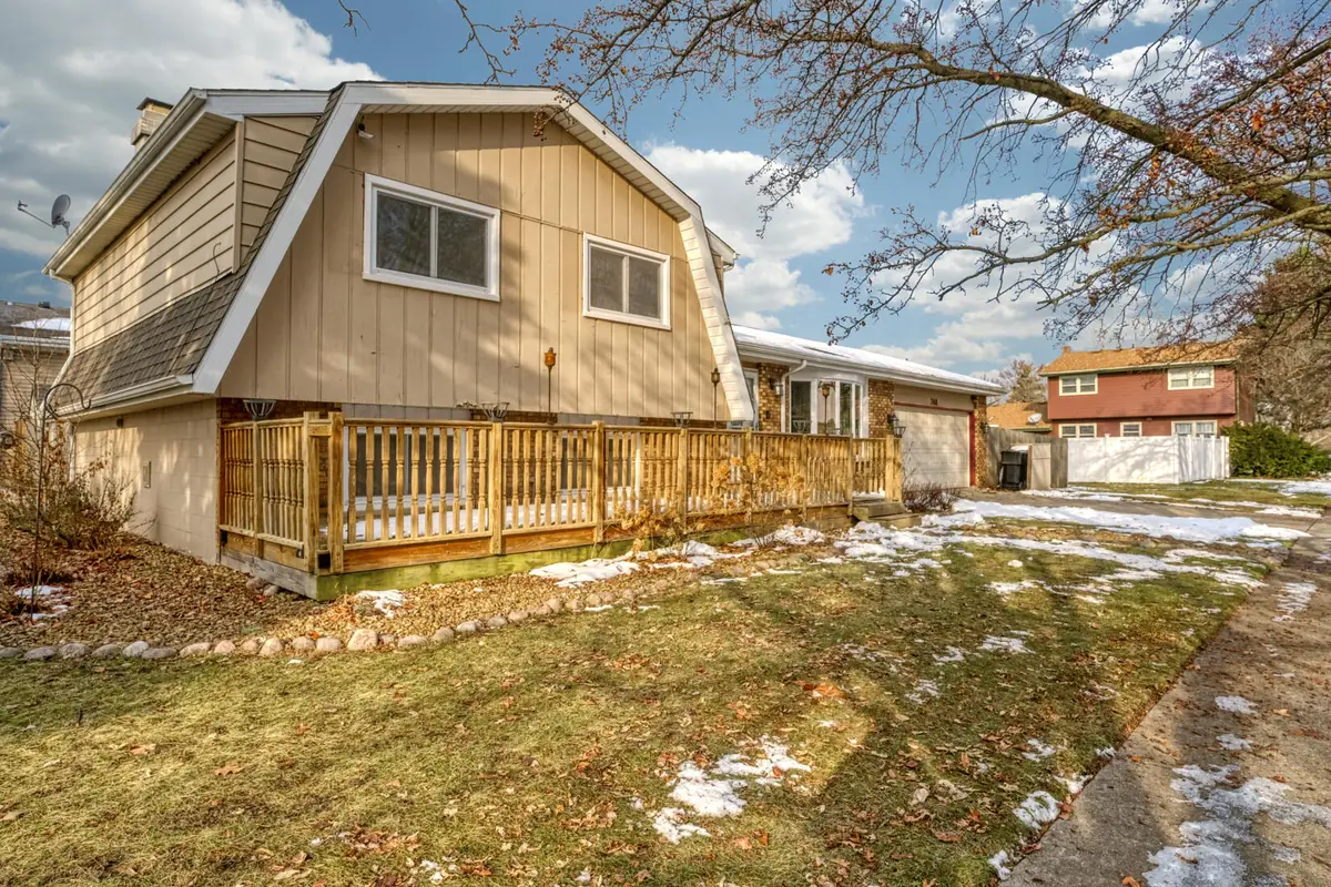 748 Wellington Drive, Dyer, IN 46311 - Image #1