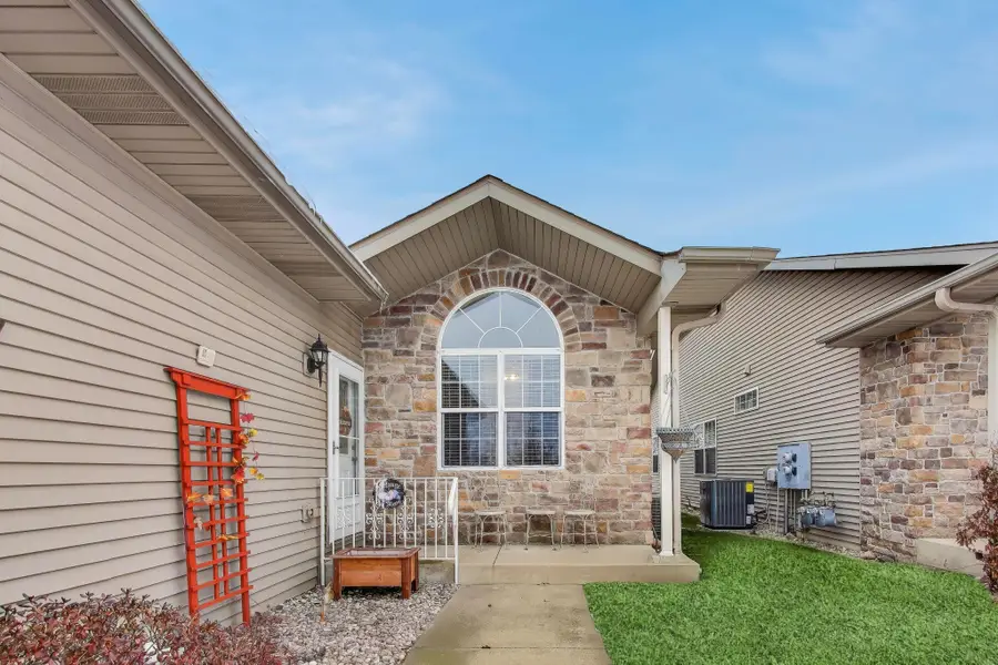 1465 Mybeck Place, Crown Point, IN 46307 - Image #3
