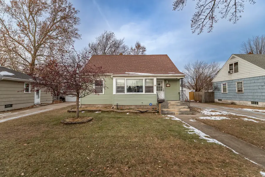 3931 Clough Avenue, Highland, IN 46322 - Image #2