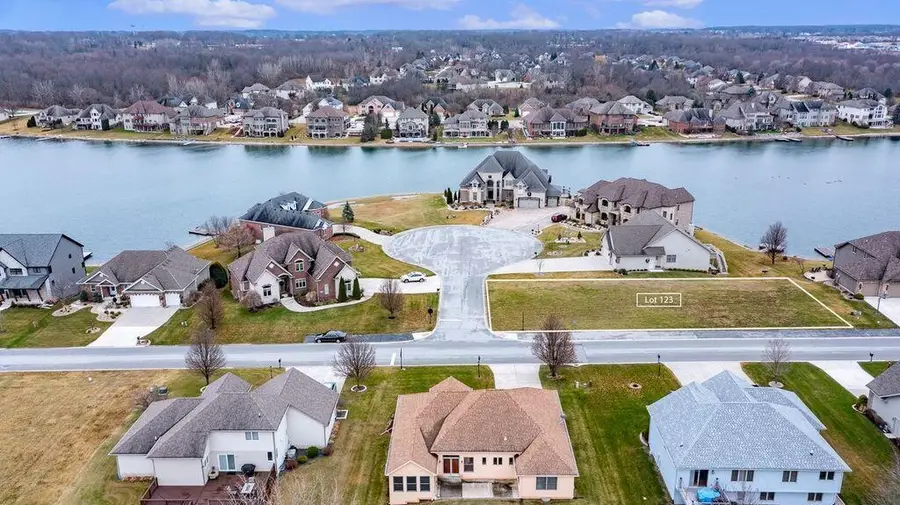 10376 Potomac Court, Winfield, IN 46307 - Image #2