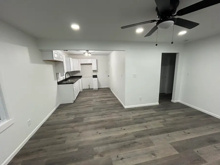 334 N Dwiggins Street, Griffith, IN 46319 - Image #2