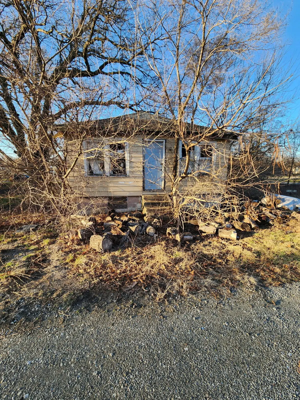 889 E 36th Place, Gary, IN 46409 - Image #1