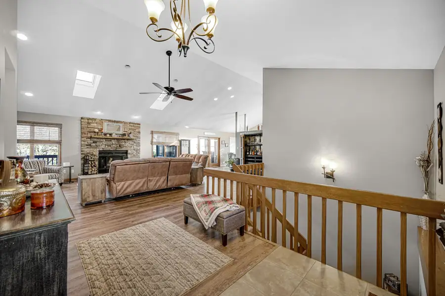 2393 Four Seasons Pkwy, Crown Point, IN 46307 - Image #2