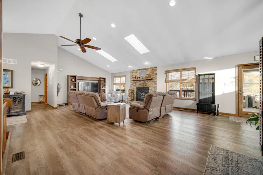 2393 Four Seasons Pkwy, Crown Point, IN 46307 - Image #3