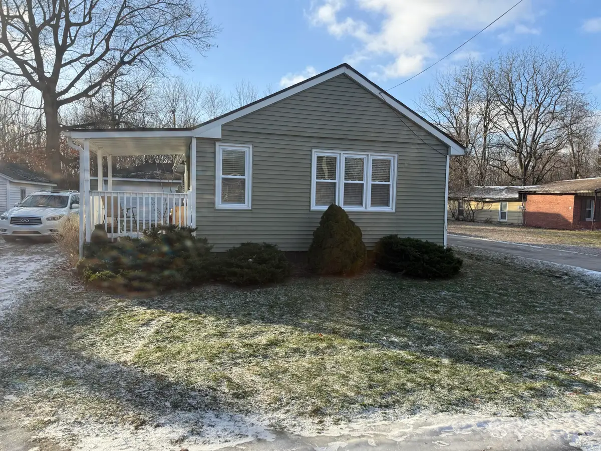 217 E 13 Th Place, Hobart, IN 46342 - Image #1