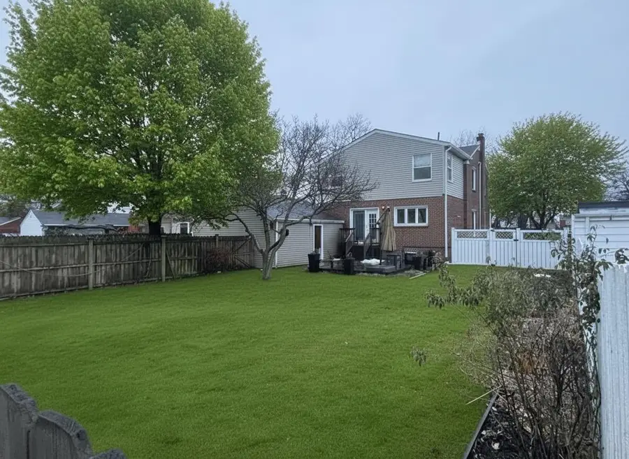 7123 Baring Pkwy, Hammond, IN 46324 - Image #2