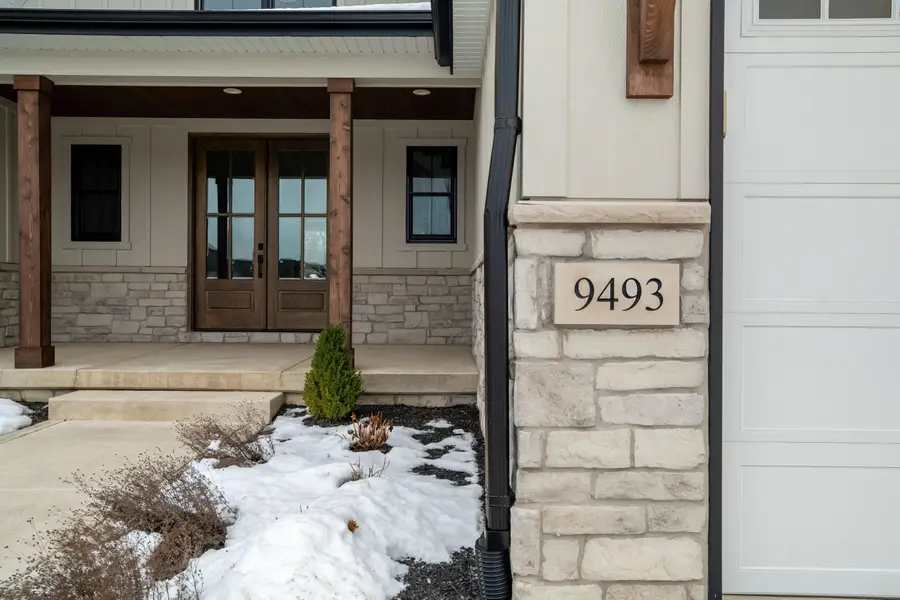 9493 Corydalis Avenue, Saint John, IN 46373 - Image #2