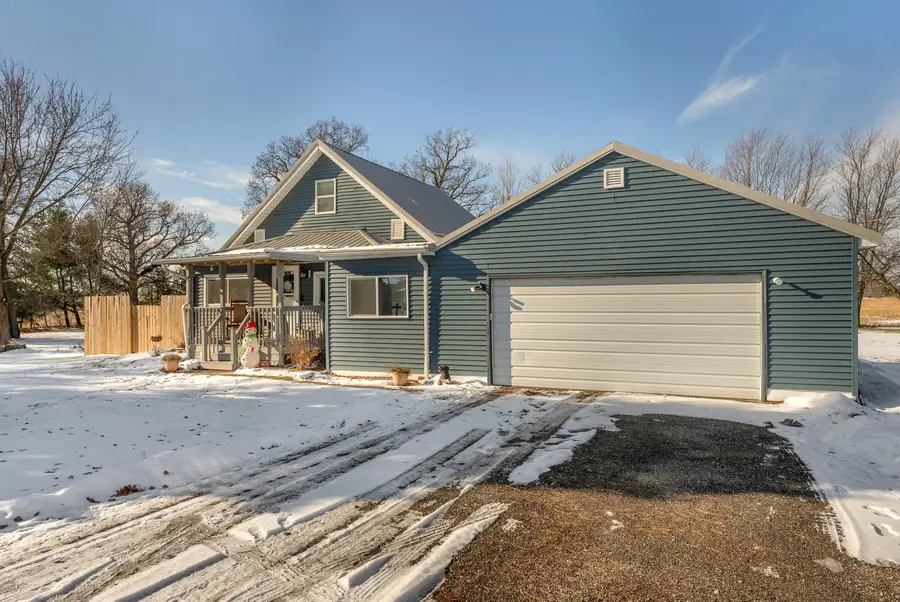 4228 N 400 E, Wheatfield, IN 46392 - Image #2