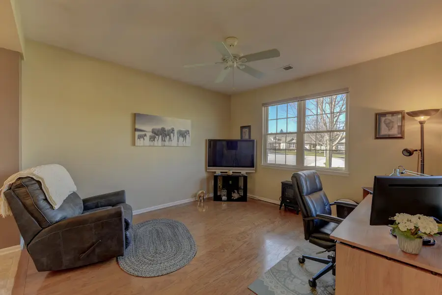 1247 Auburn Meadow Lane, Schererville, IN 46375 - Image #2