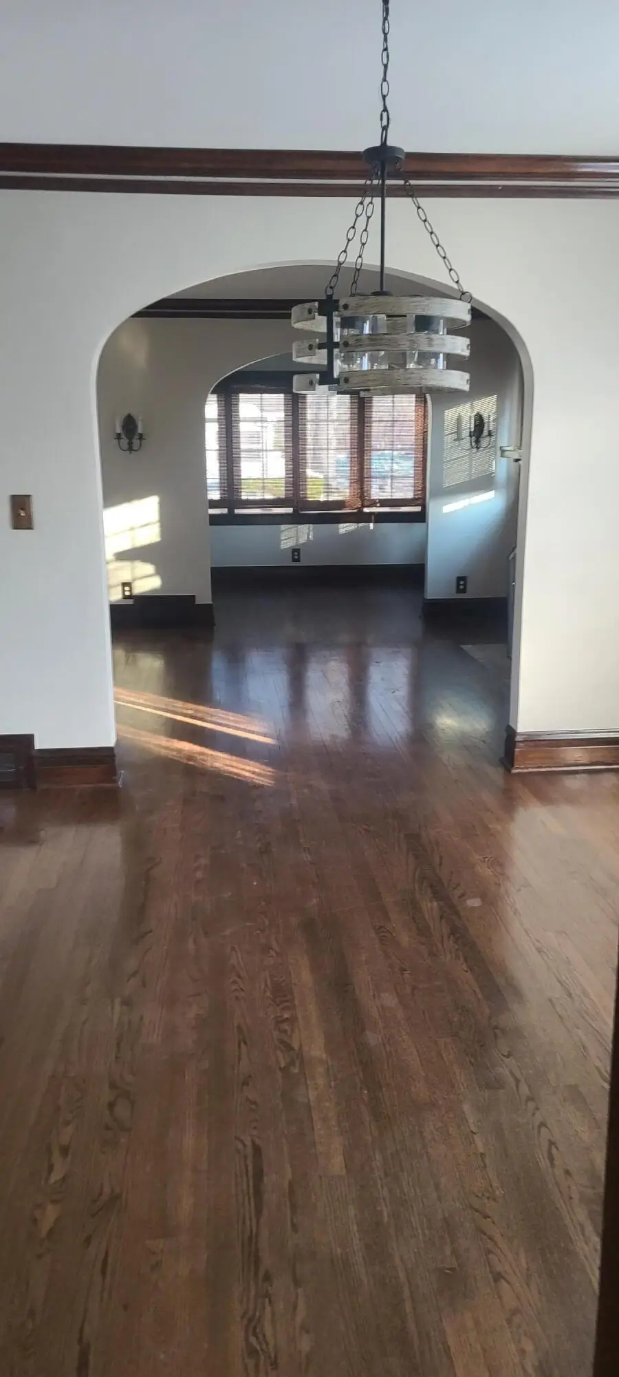 669 S 2nd Street, Chesterton, IN 46304 - Image #2