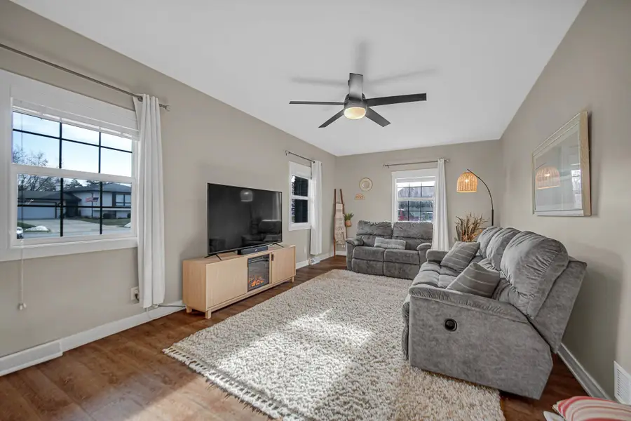 217 Hemlock Lane, Crown Point, IN 46307 - Image #3