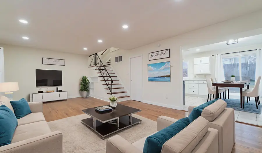 722 Madison Street, Michigan City, IN 46360 - Image #2