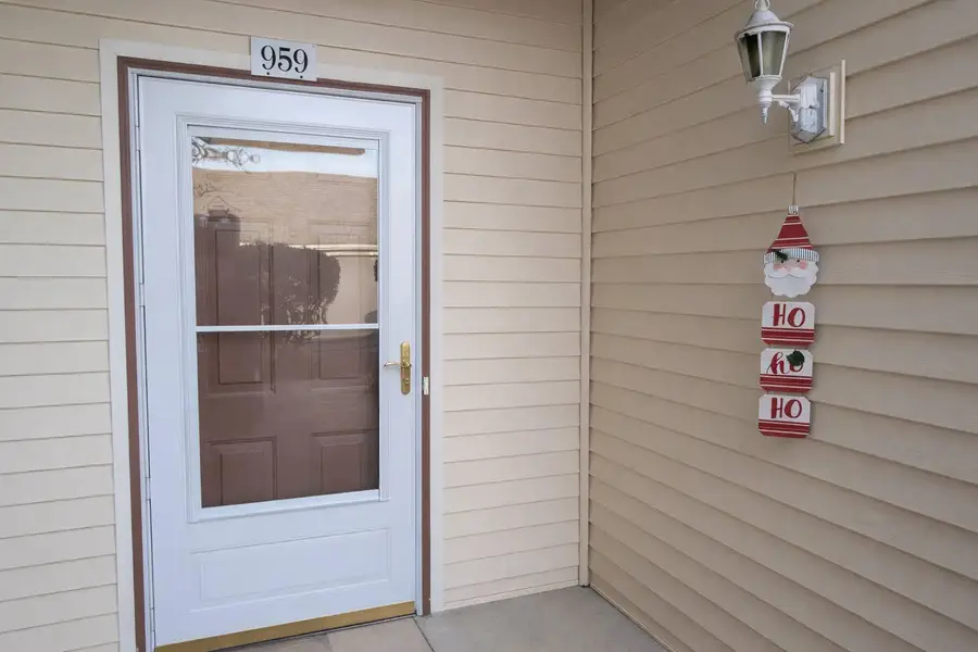 959 Misty Glen Drive, Valparaiso, IN 46385 - Image #2