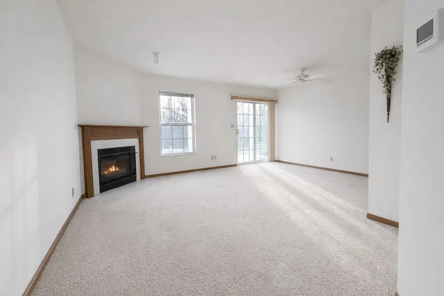 959 Misty Glen Drive, Valparaiso, IN 46385 - Image #3