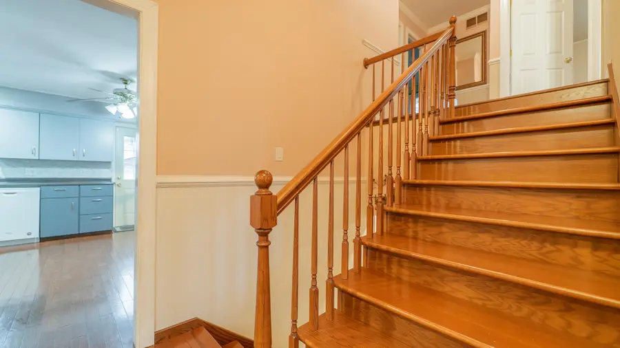 9439 Walnut Drive, Munster, IN 46321 - Image #3