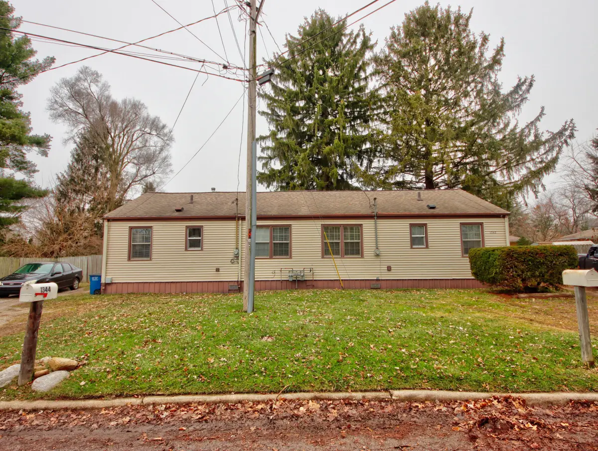 1342-1344 Kingsporte Lane, La Porte, IN 46350 - Image #1