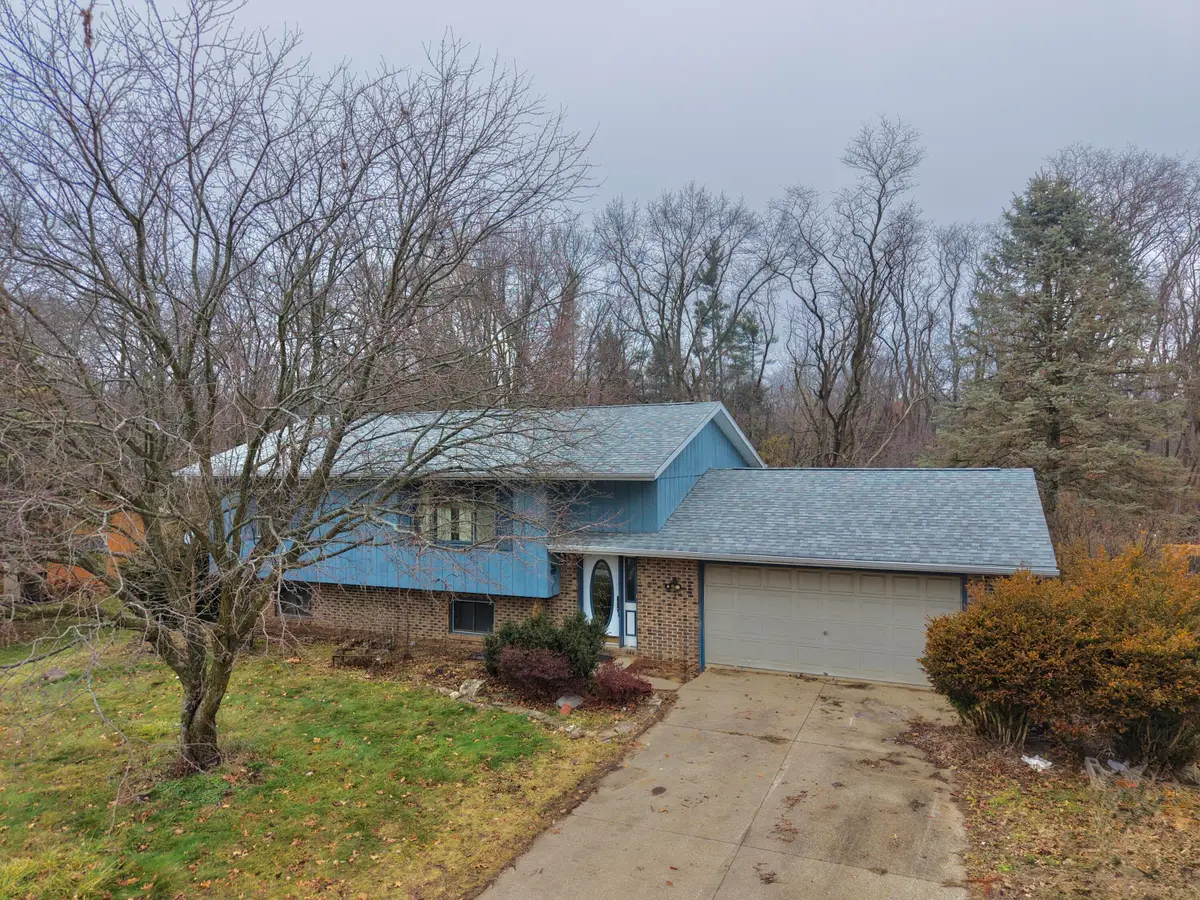 5939 W Van Gogh Trail, La Porte, IN 46350 - Image #1