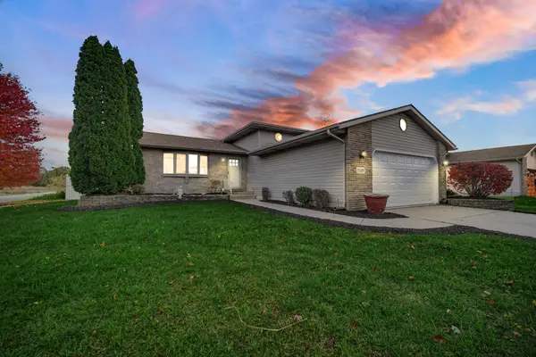 1409 Independence Drive, Hobart, IN 46342