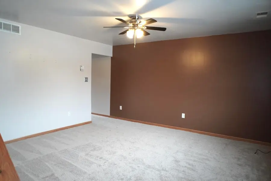 3617 W 74th Court #Apt C, Merrillville, IN 46410 - Image #3