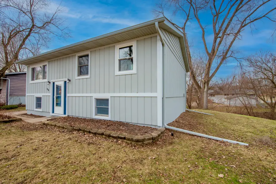 3288 W 74th Lane, Merrillville, IN 46410 - Image #3