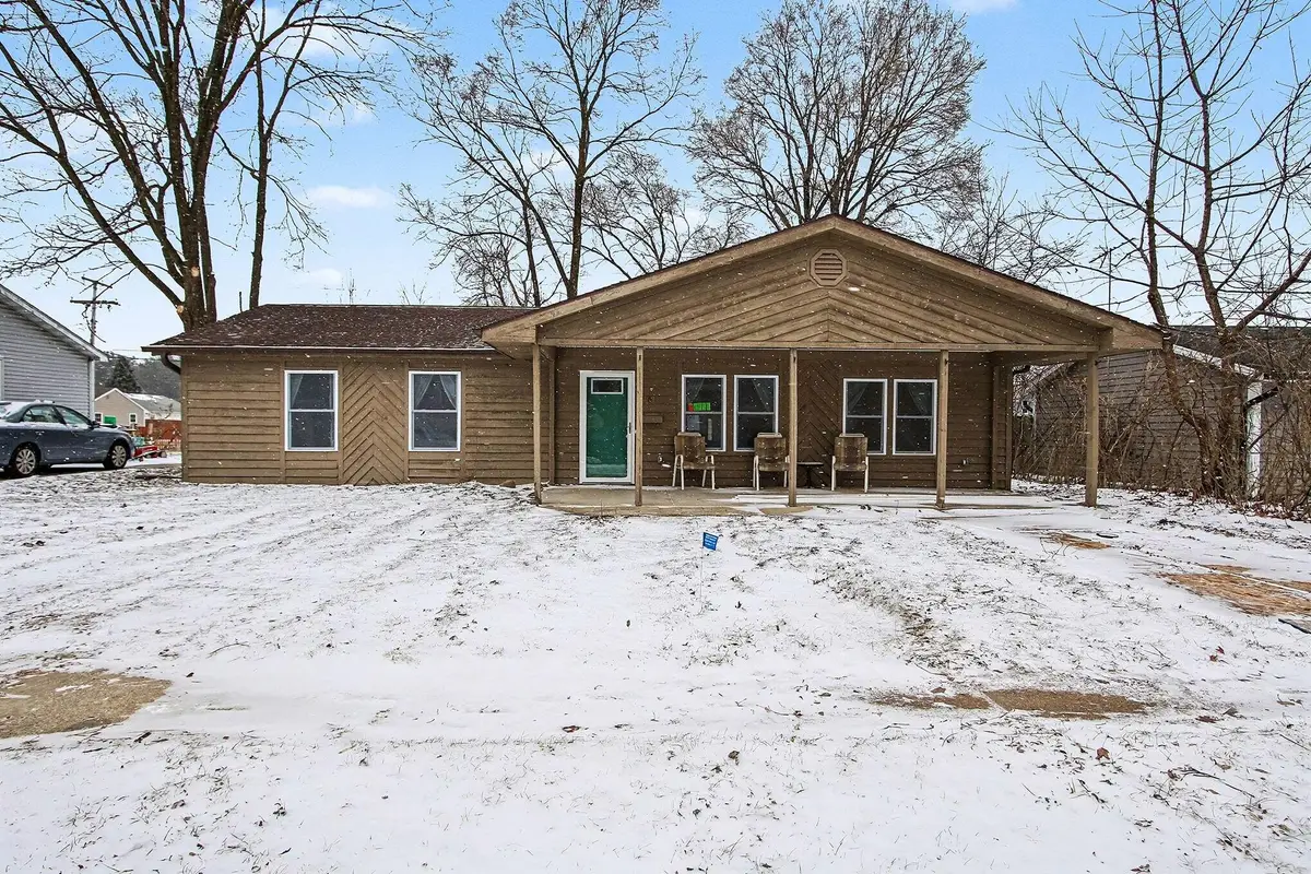 1618 E 33rd Avenue, Hobart, IN 46342 - Image #1
