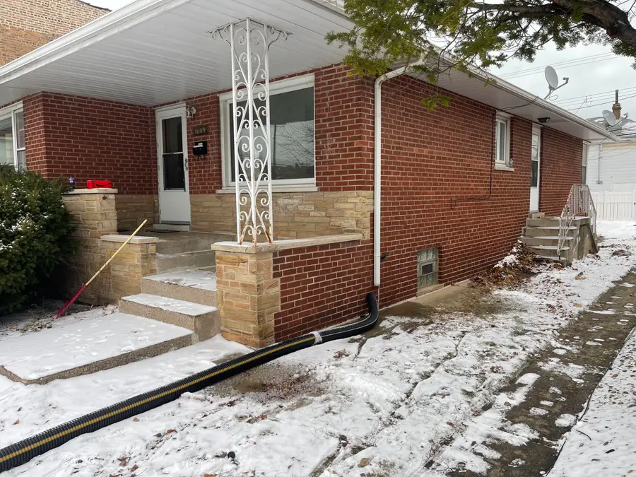 1609 Davis Avenue, Whiting, IN 46394 - Image #2