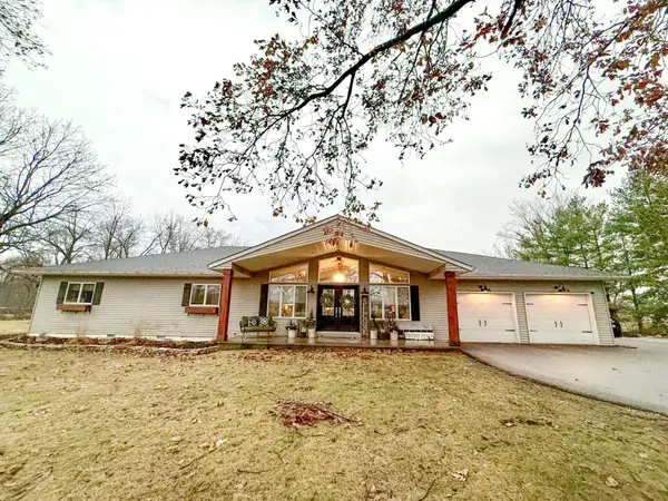 772 W 900 S, Hebron, IN 46341