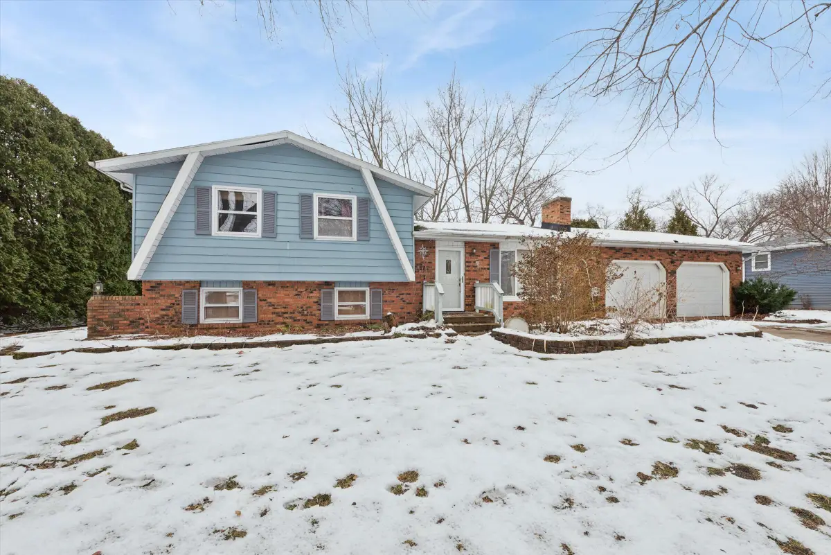 4446 Budlee Drive, Michigan City, IN 46360 - Image #1