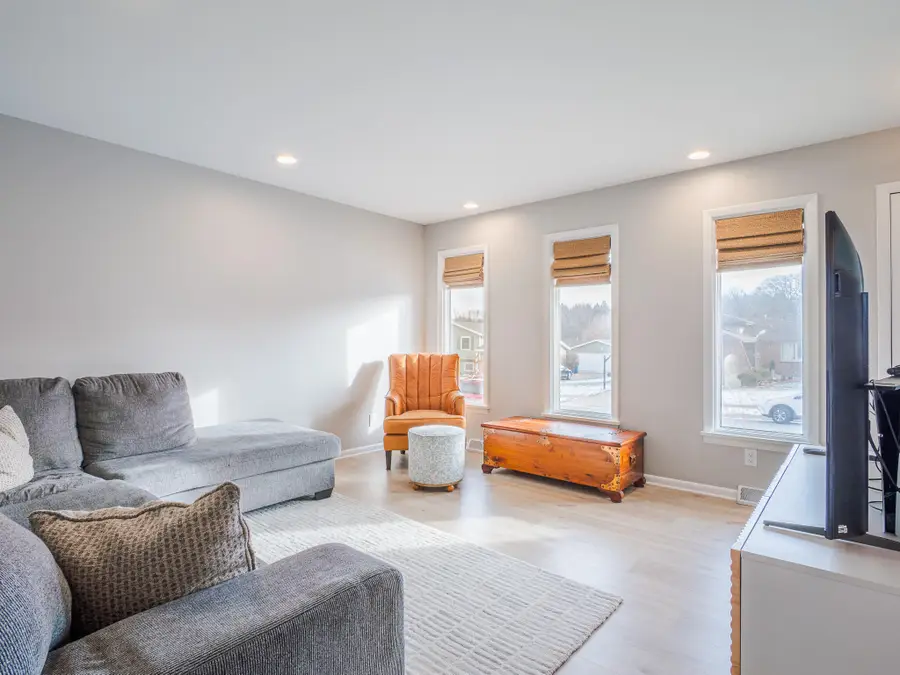 840 Appletree Drive, Schererville, IN 46375 - Image #3