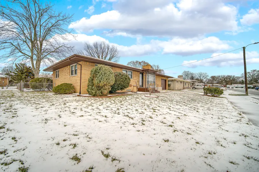 1310 Orchard Drive, Merrillville, IN 46410 - Image #2