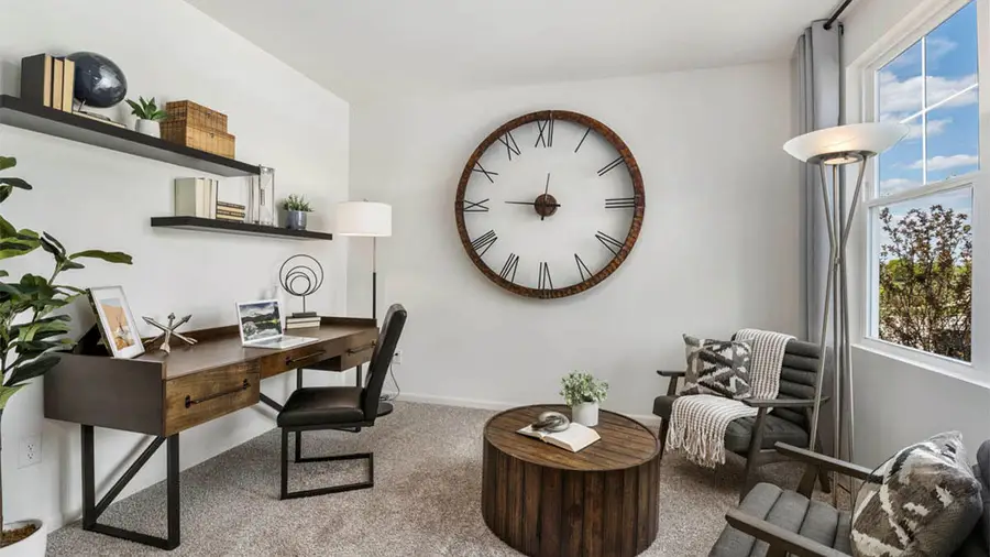 126 Cressmoor Boulevard, Hobart, IN 46342 - Image #3