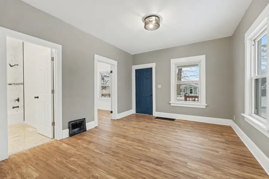 310 Planett Street, La Porte, IN 46350 - Image #3