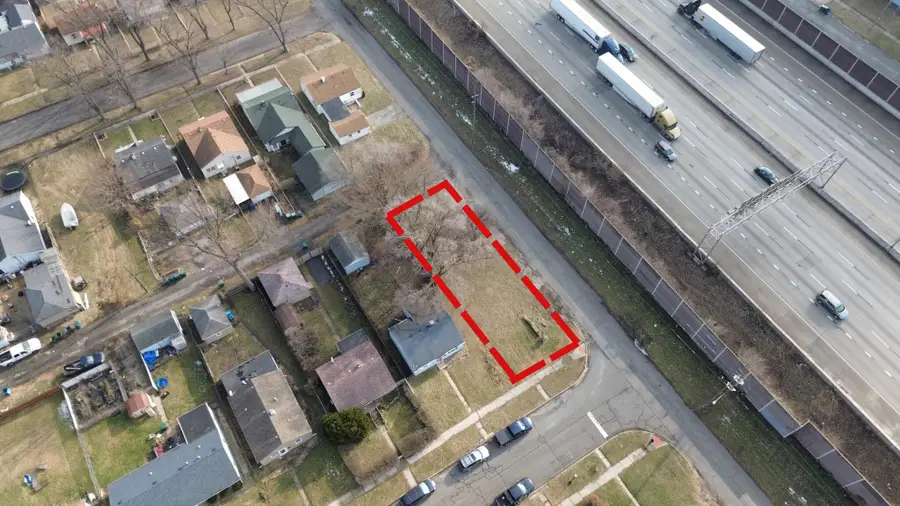 7627 Walnut Avenue, Hammond, IN 46324 - Image #2