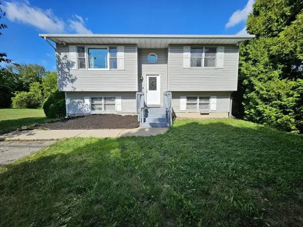 647 N Calumet Road, Chesterton, IN 46304