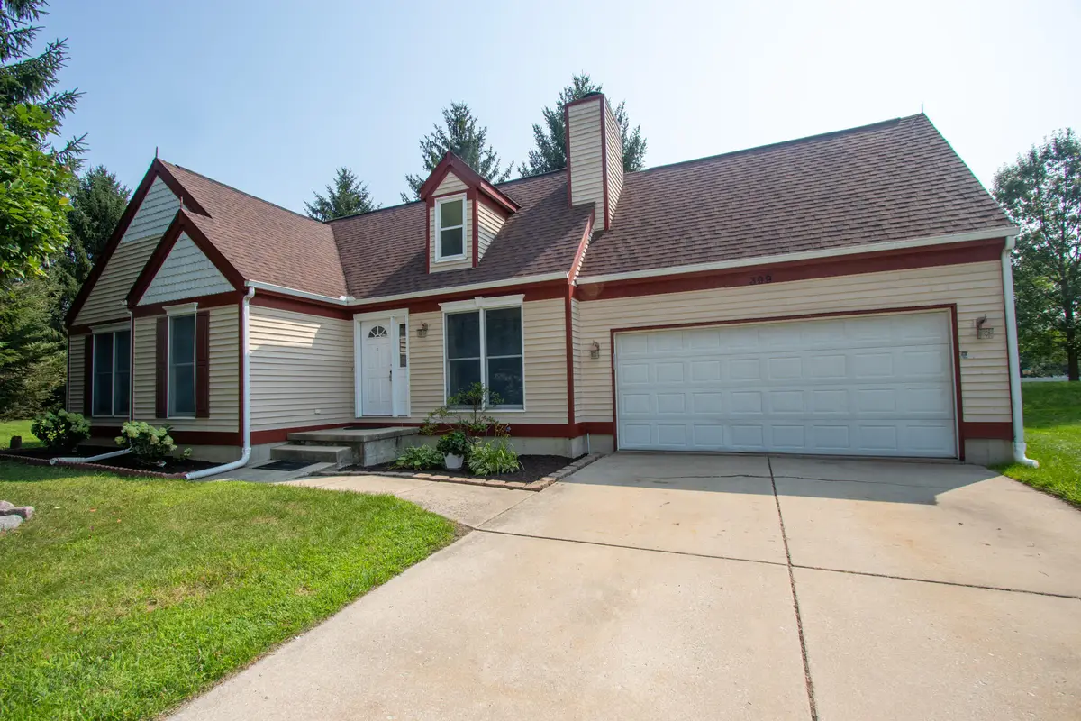 399 Conestoga Drive, Chesterton, IN 46304 - Image #1