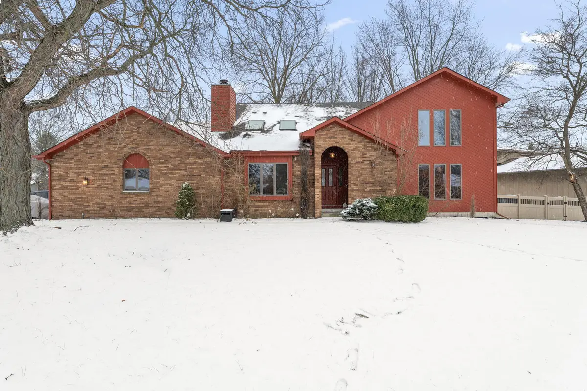 602 Brunswick Court, Valparaiso, IN 46383 - Image #1