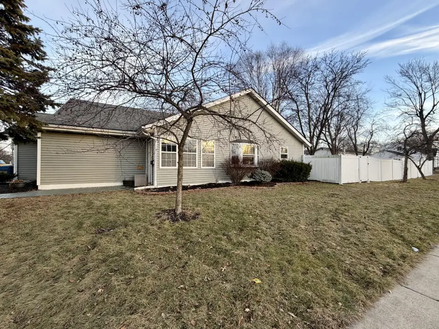 207 E Joliet Street, Schererville, IN 46375 - Image #2
