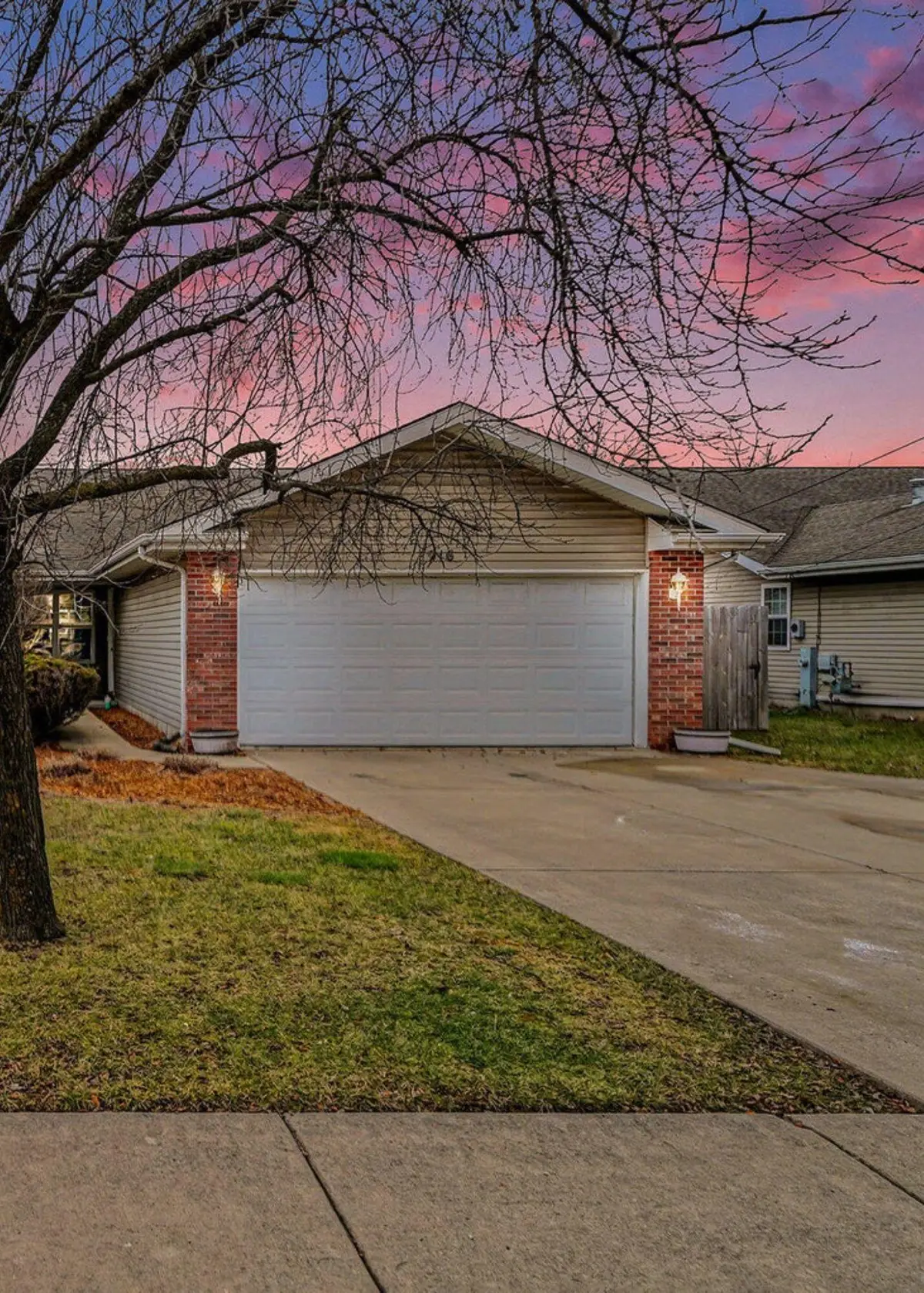 916 N Colfax Street, Griffith, IN 46319 - Image #1