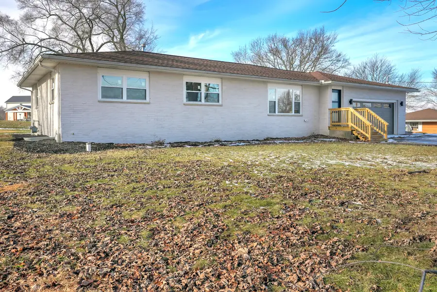 1952 Hayes Leonard Road, Valparaiso, IN 46385 - Image #3