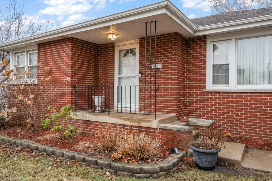 2814 Grand Boulevard, Highland, IN 46322 - Image #2