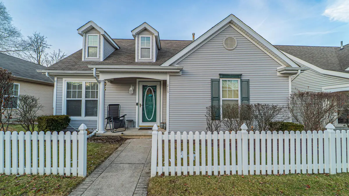 215 Dundee Street, Valparaiso, IN 46385 - Image #1