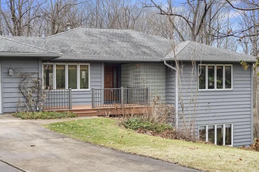 668 Slalom Lane, Valparaiso, IN 46383 - Image #2