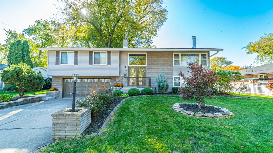 1324 Vivian Lane, Munster, IN 46321 - #2