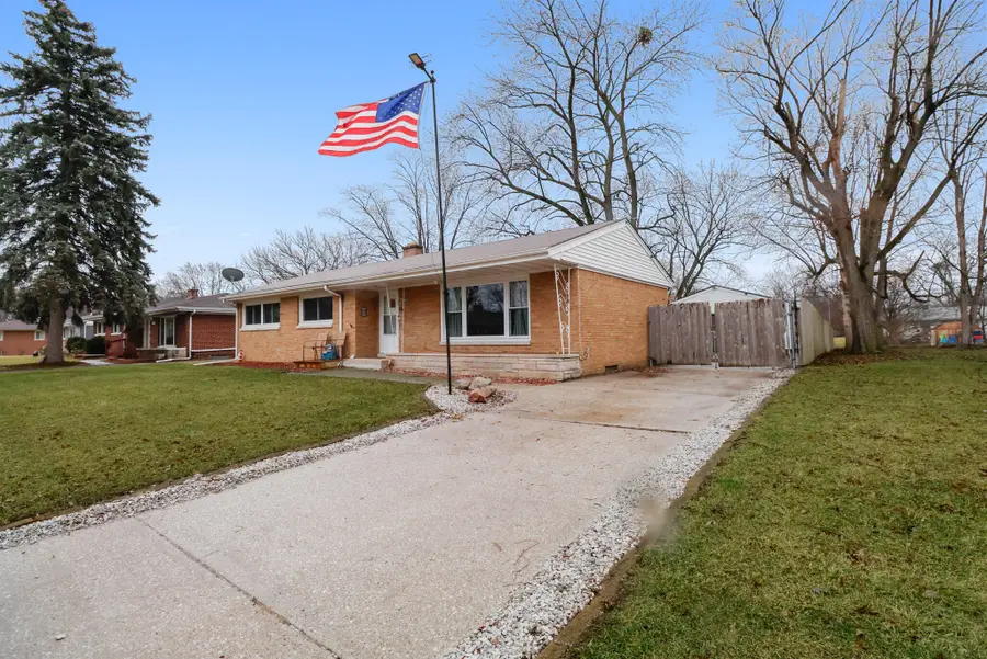 5950 Hayes Place, Merrillville, IN 46410 - Image #2