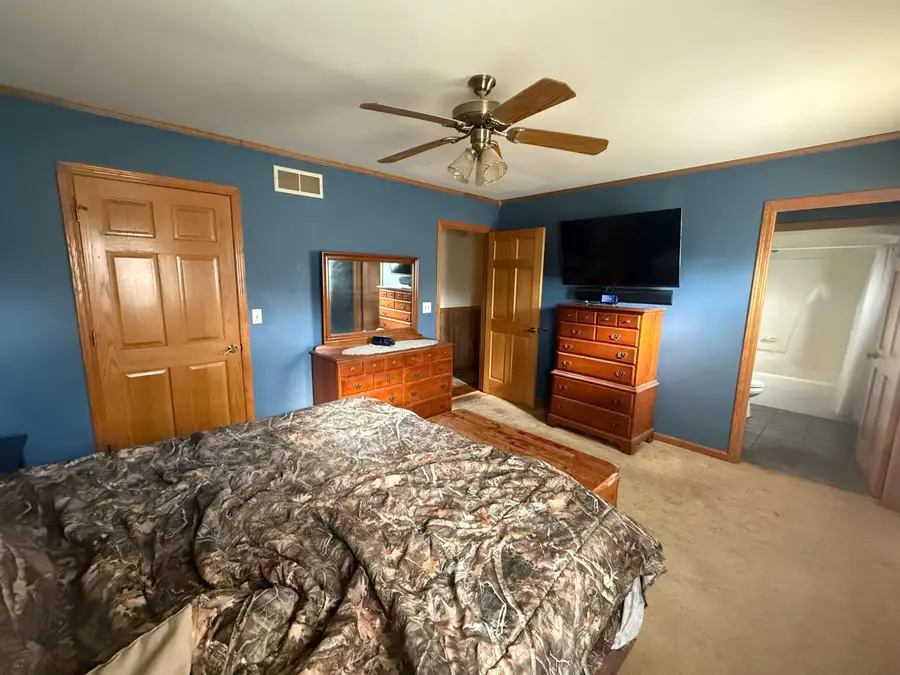 2639 E 9th Place, Hobart, IN 46342 - Image #2